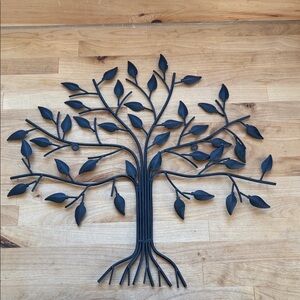 Black Metal Tree Wall Decor
